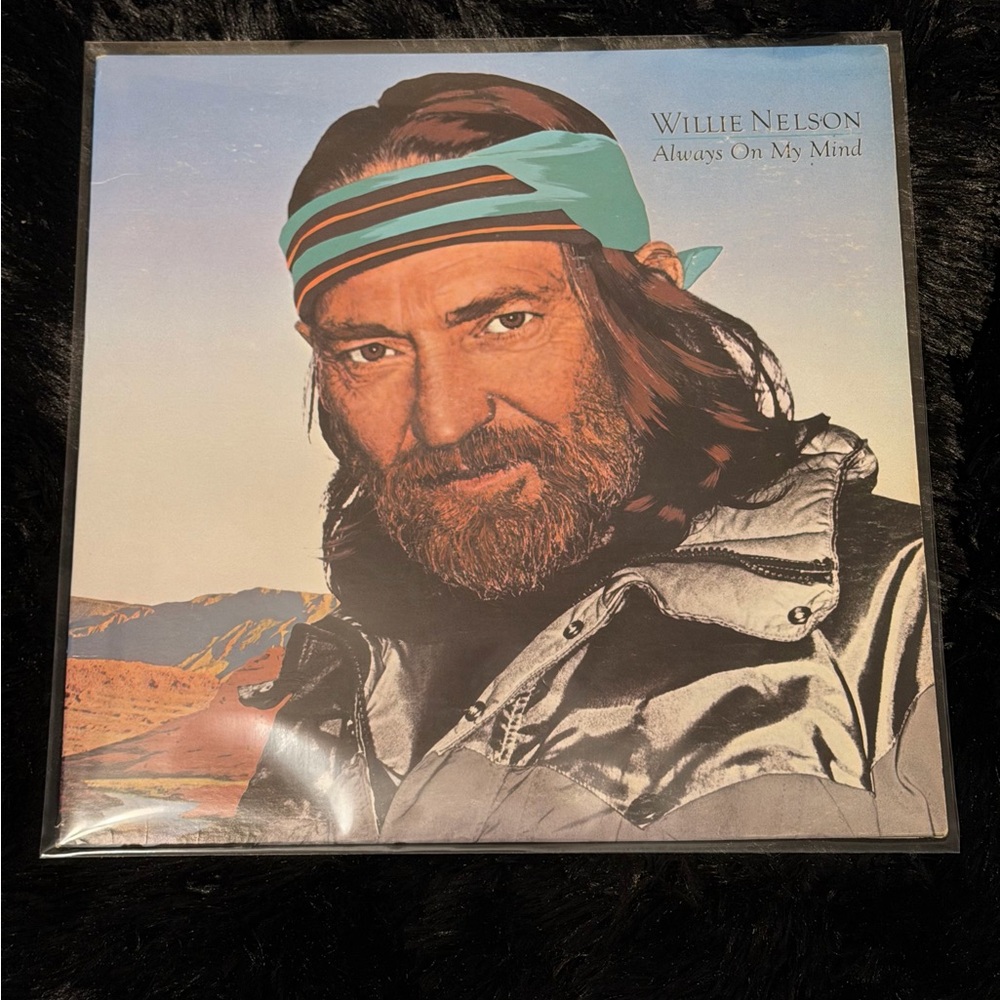 Willie Nelson Always On My Mind Vintage Vinyl LP Columbia Records FC 37951